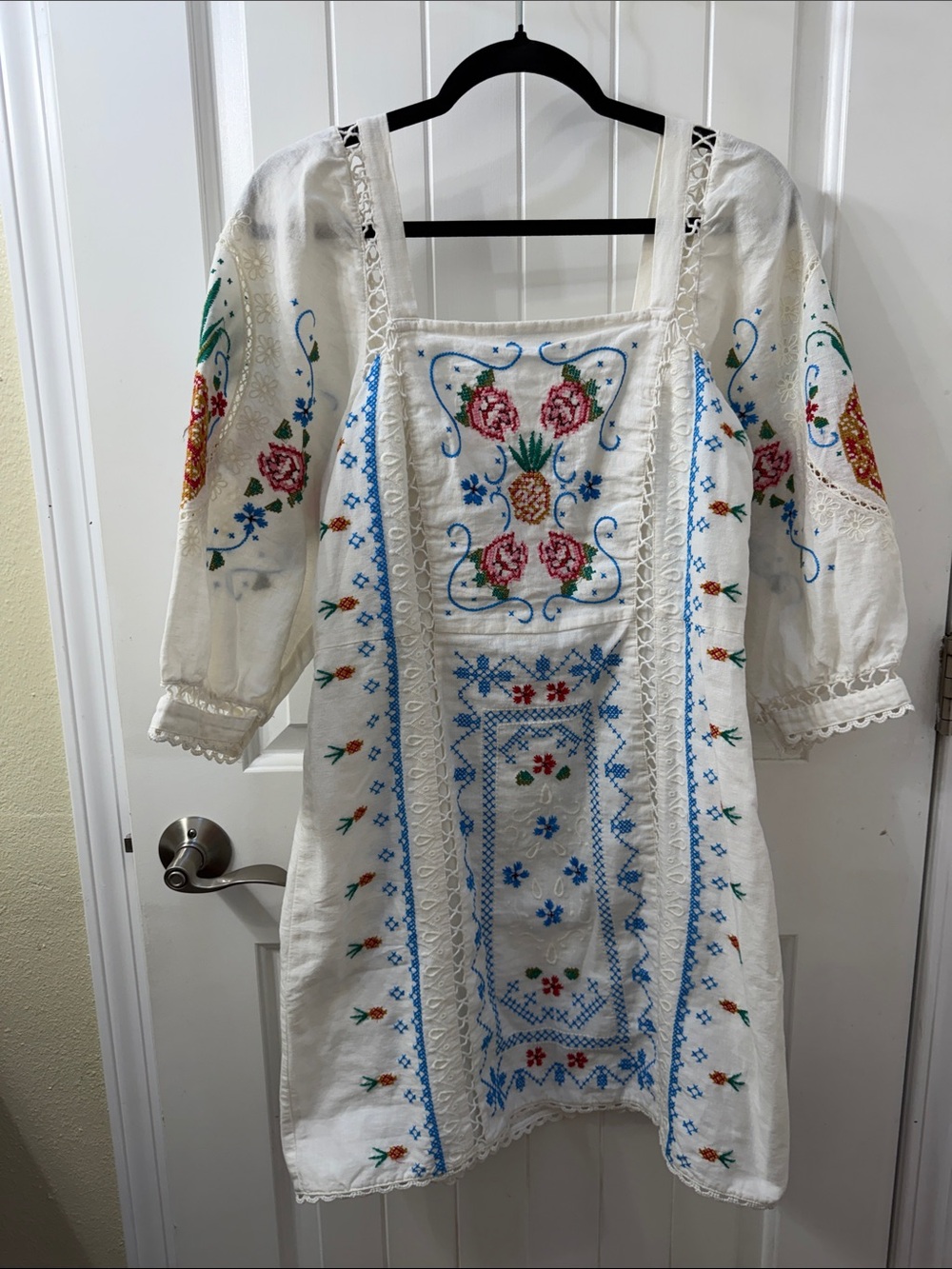 Nwot FARM Rio White Mini Dress with Blue, Pink, Green and Gold Embroidery
